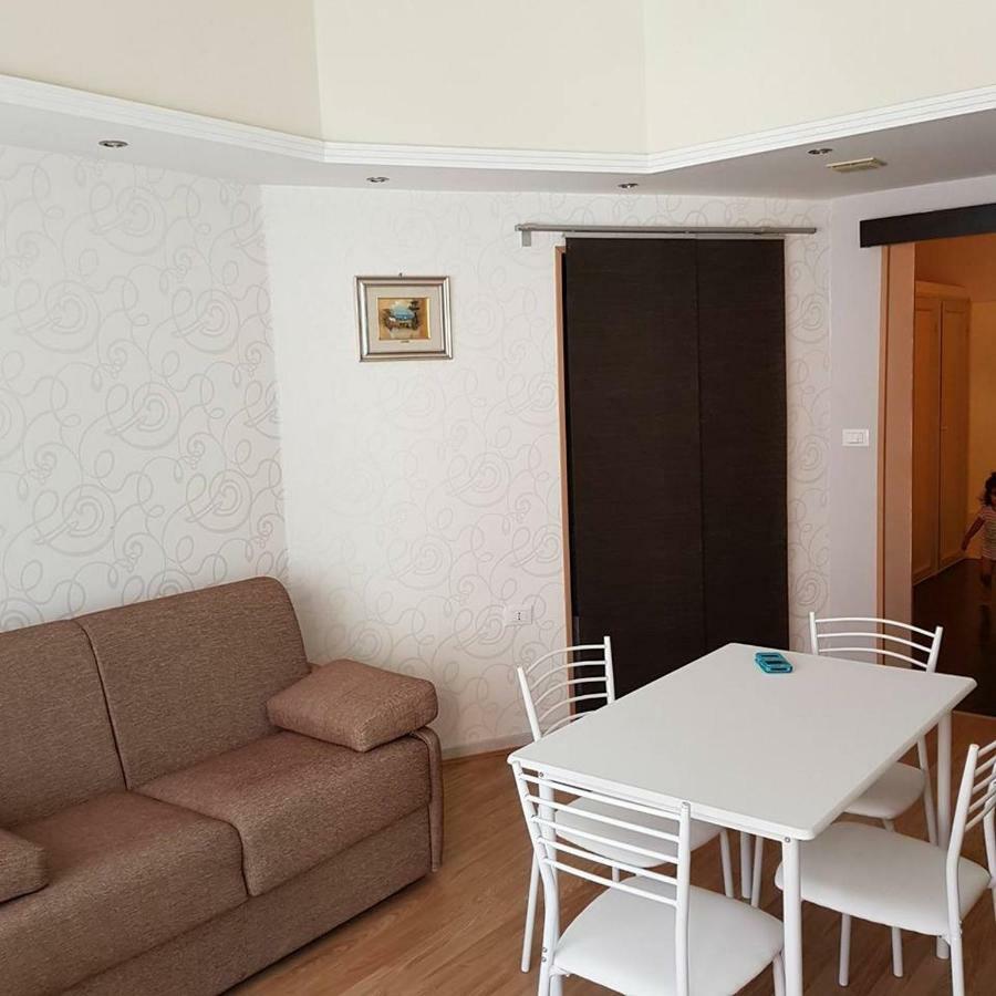 Casa Lorenzo Villa Pozzallo Esterno foto